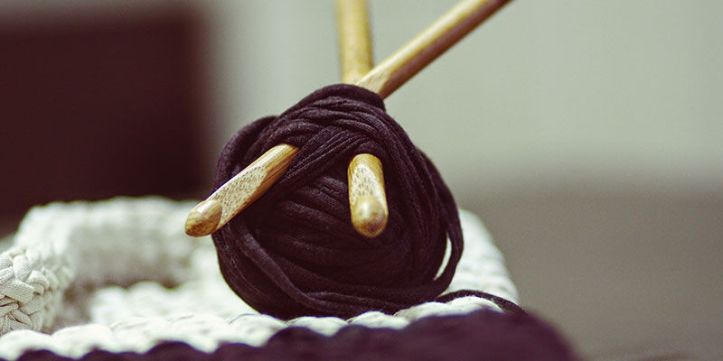 stjb_img_knit.jpg